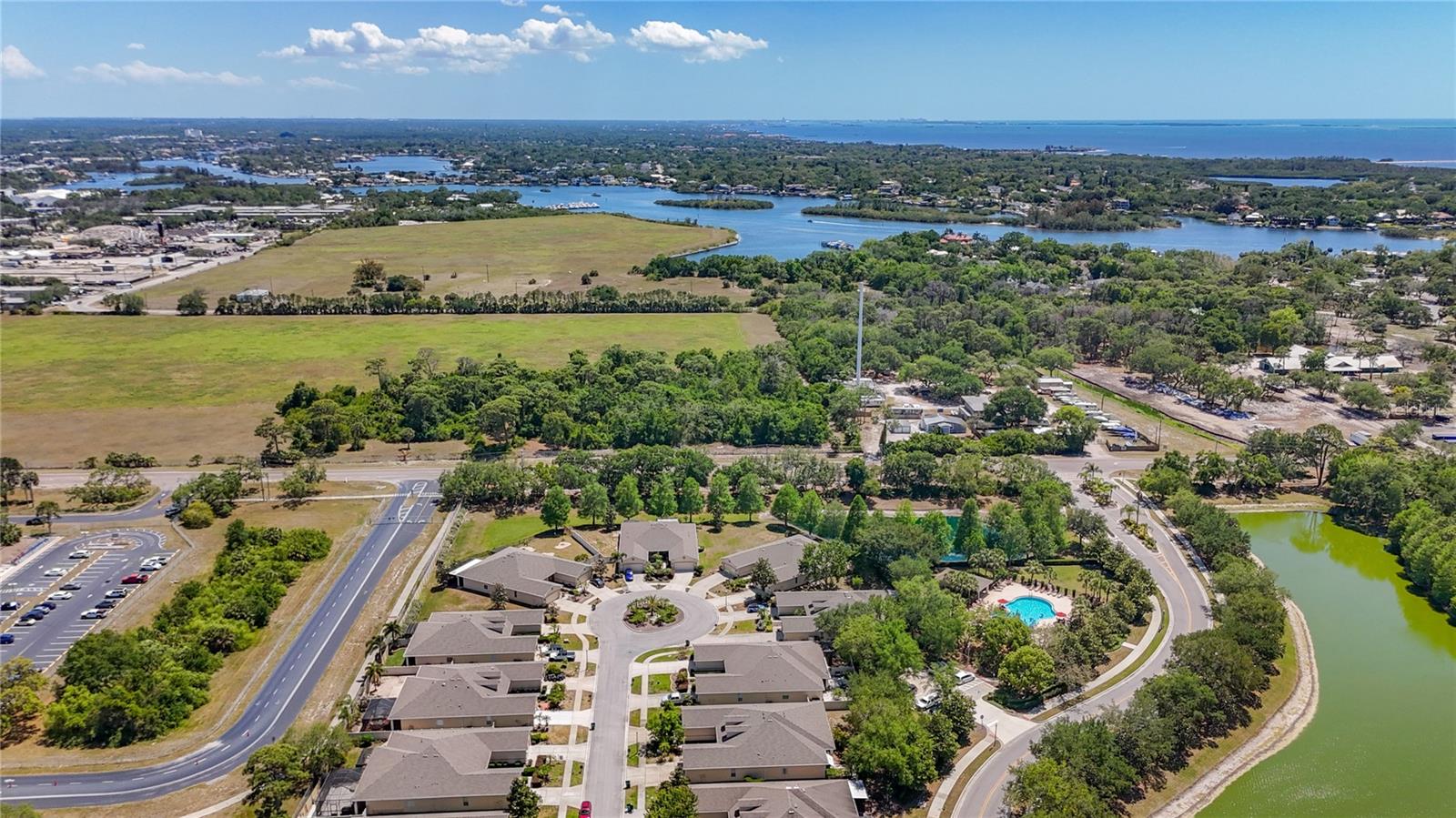 Listing photo id 33 for 1027 Orca Court