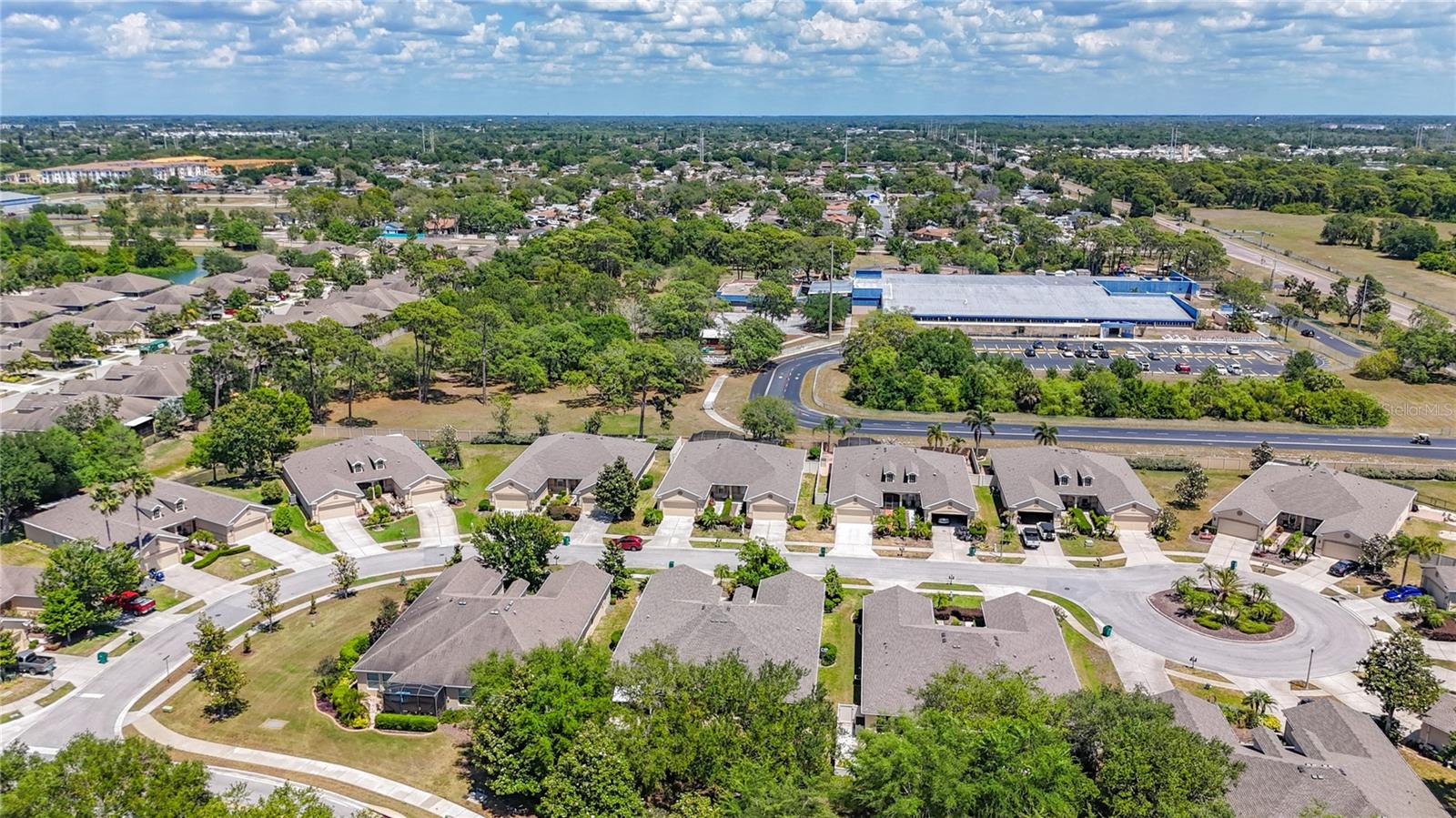 Listing photo id 35 for 1027 Orca Court