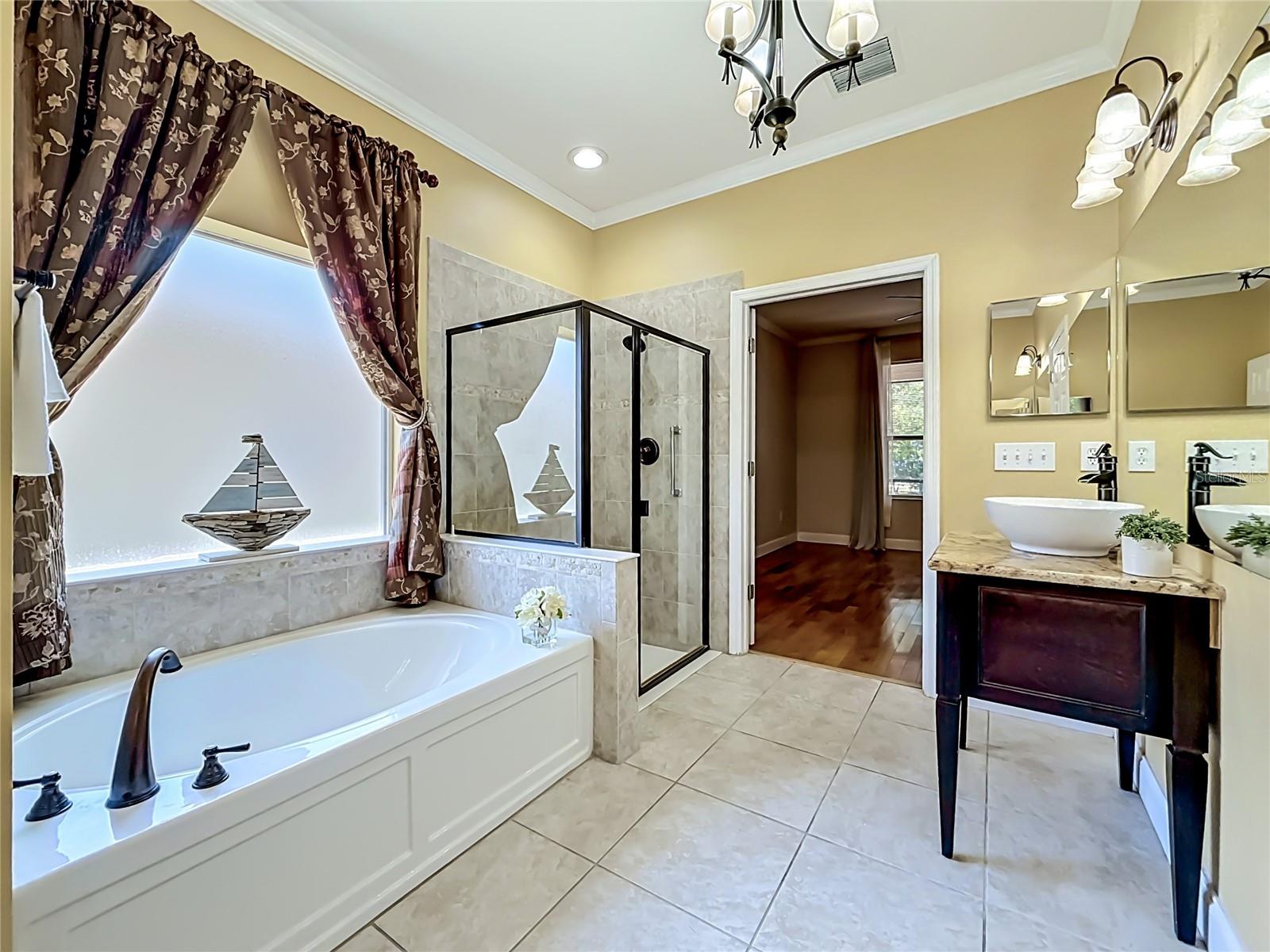 Listing photo id 50 for 1027 Orca Court