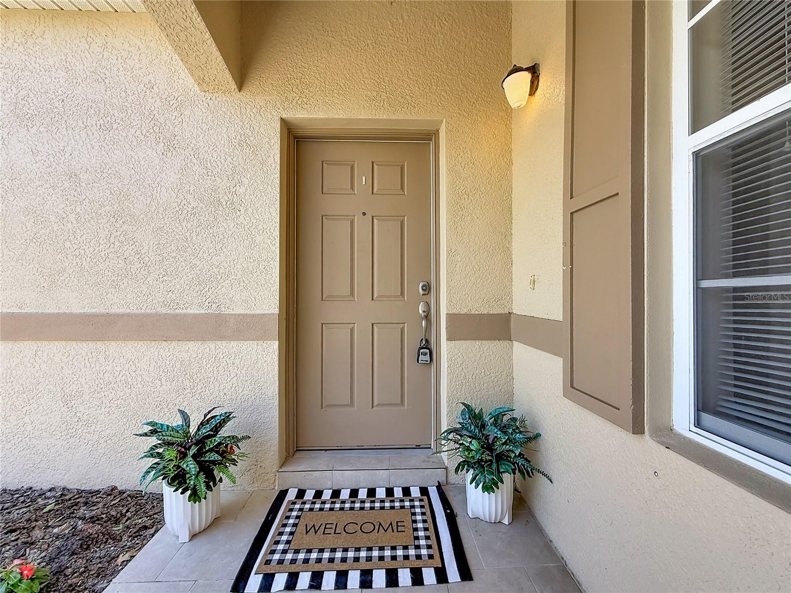 Listing photo id 4 for 1027 Orca Court