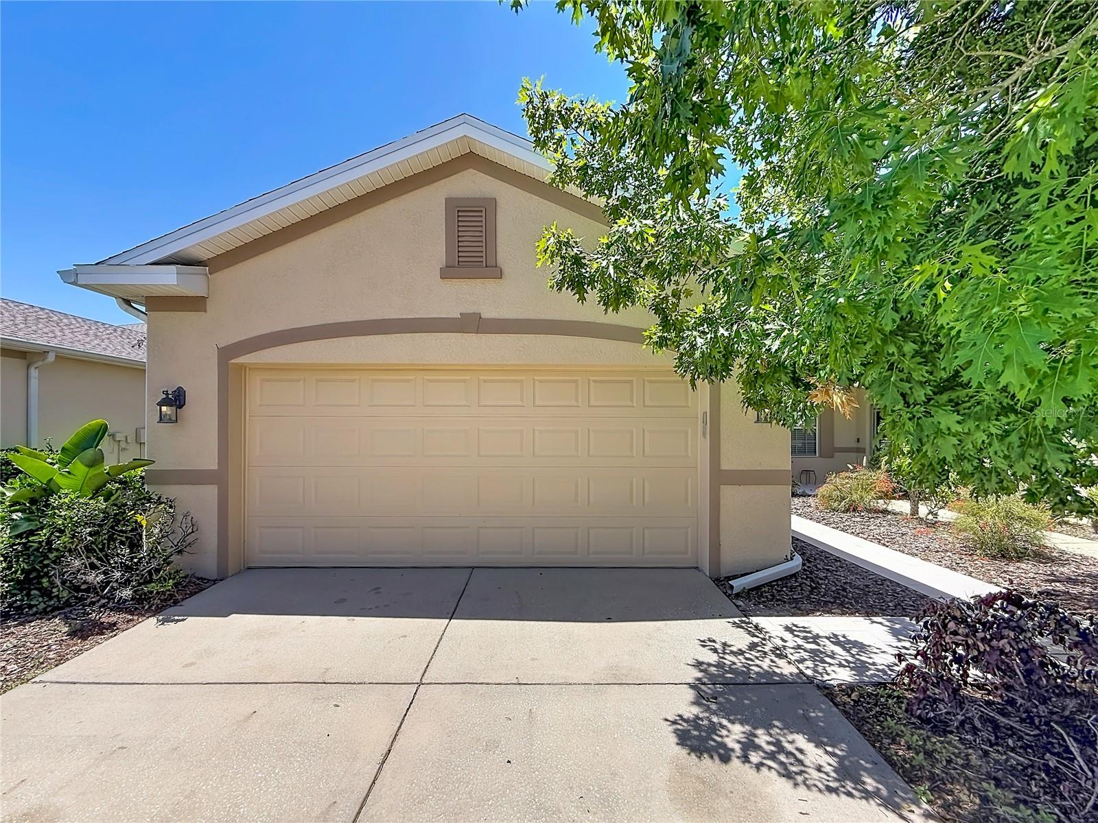 Listing photo id 70 for 1027 Orca Court