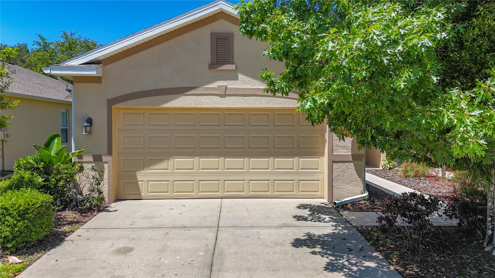 Listing photo id 71 for 1027 Orca Court