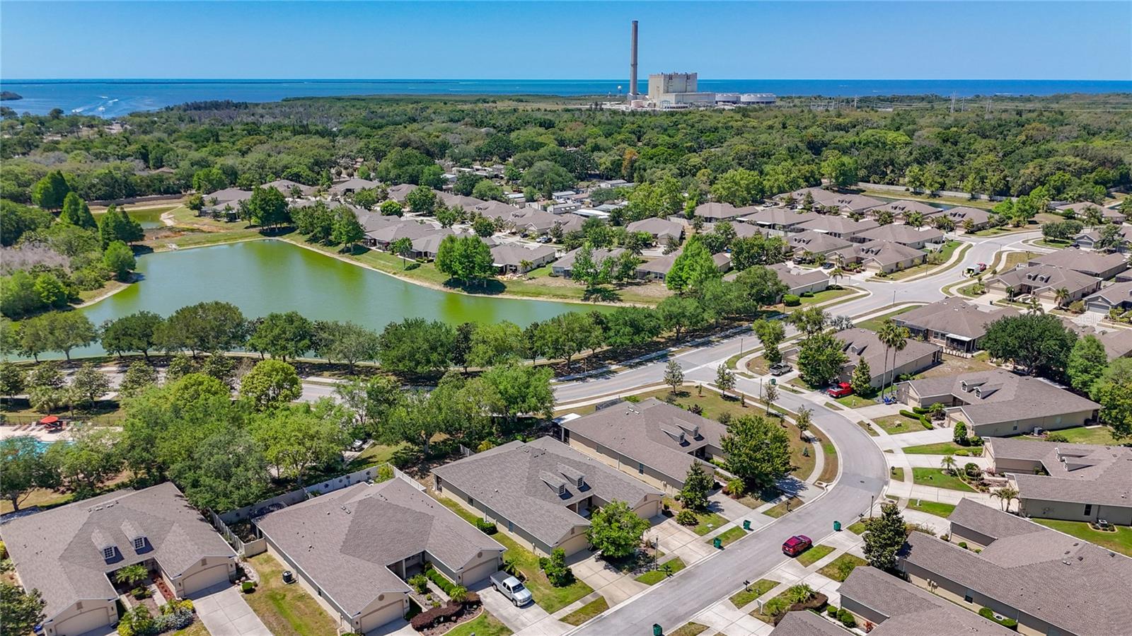 Listing photo id 79 for 1027 Orca Court