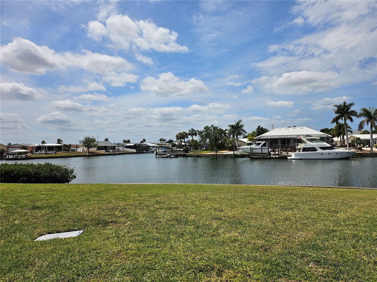 Image 17 of 25 For 1028 Apollo Beach Boulevard 19