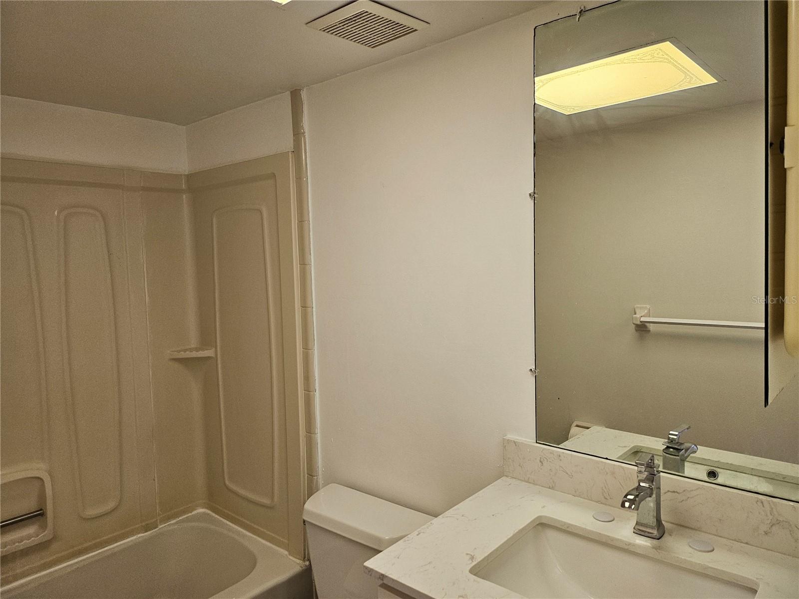 Image 18 of 25 For 1028 Apollo Beach Boulevard 19