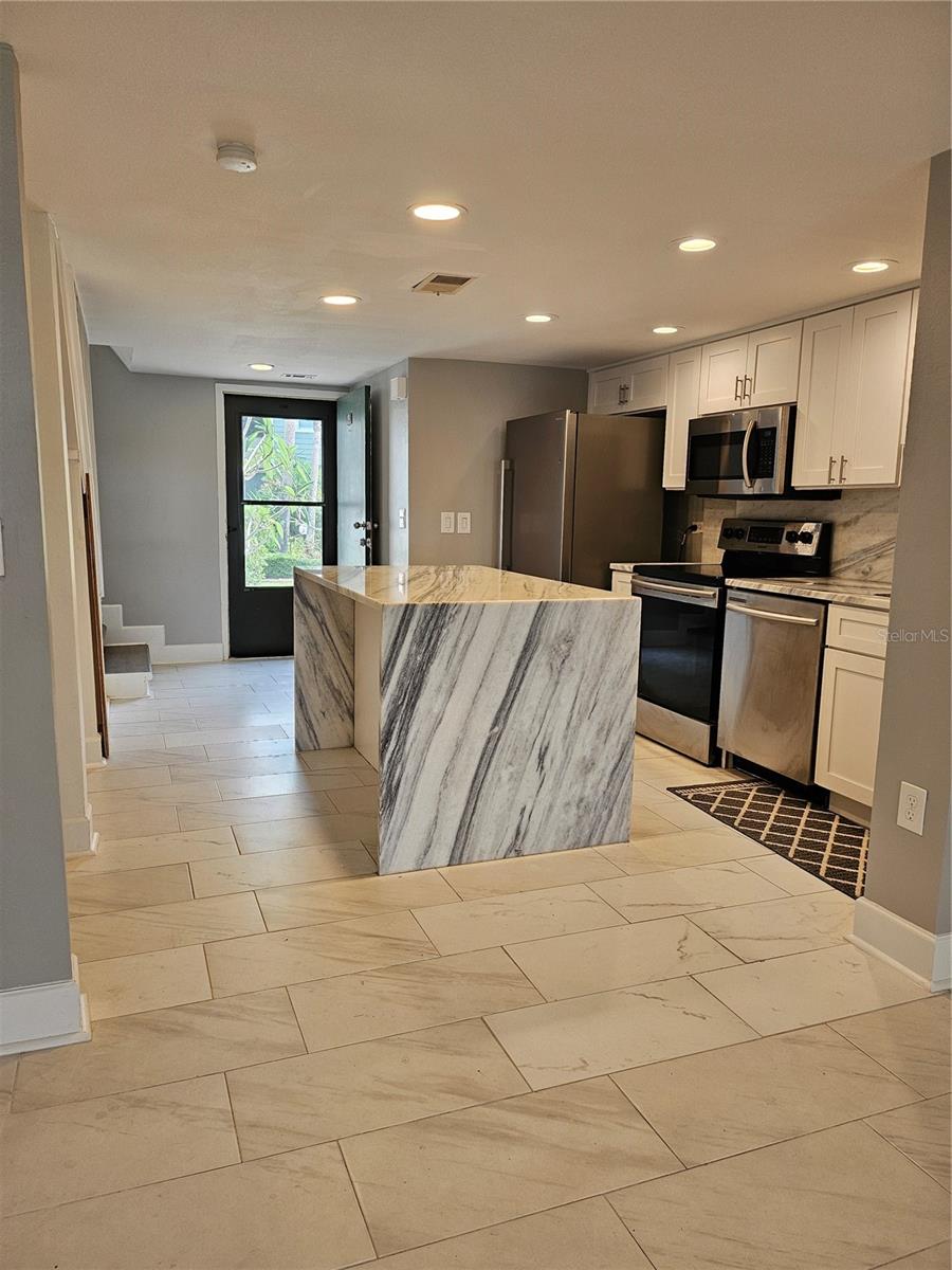 Image 9 of 25 For 1028 Apollo Beach Boulevard 19