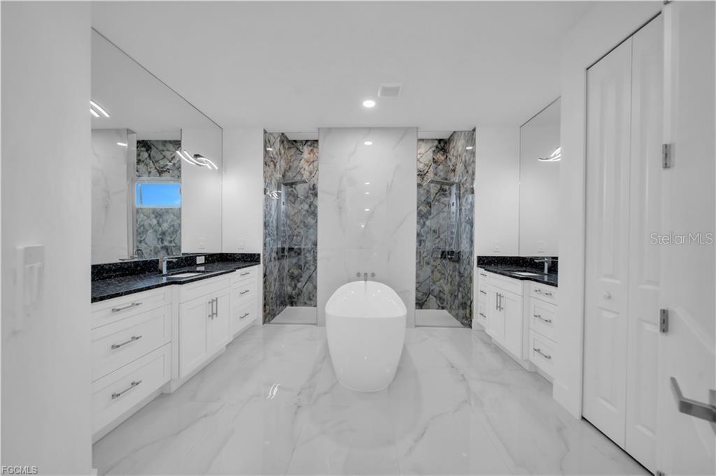 Image 16 of 27 For 7799 15th Pl