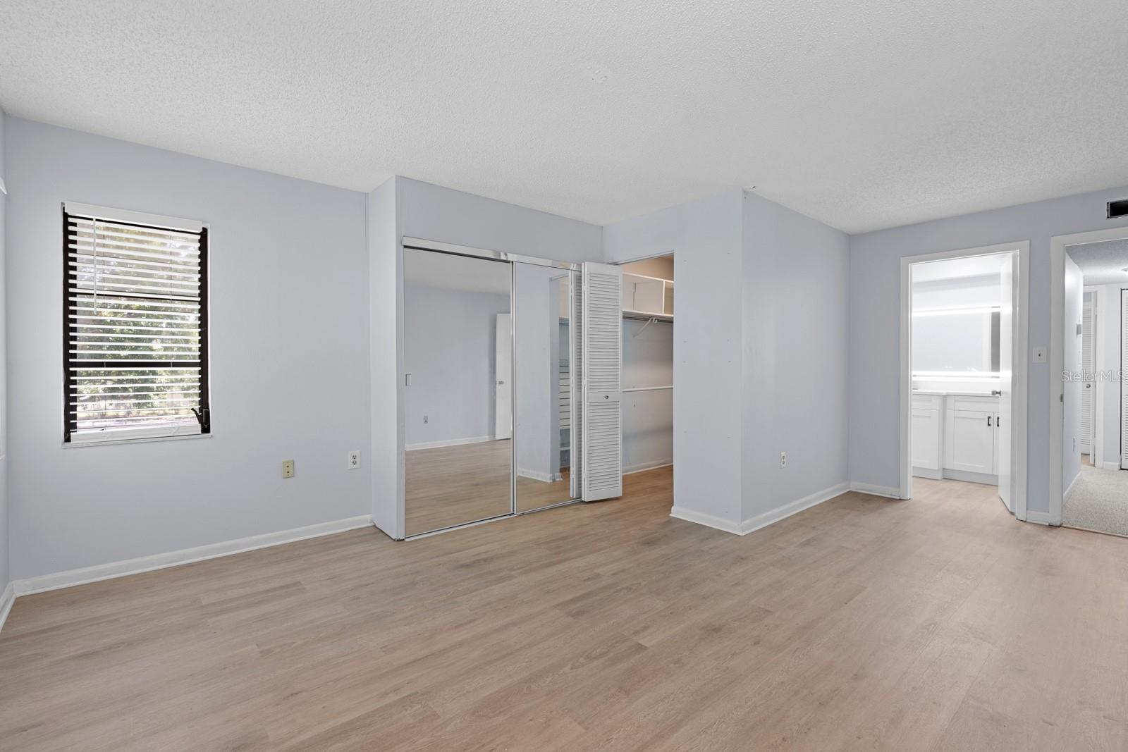 Image 18 of 39 For 2650 Countryside Boulevard B307