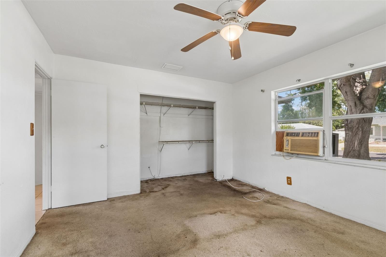 Image 15 of 31 For 5336 33rd Avenue N