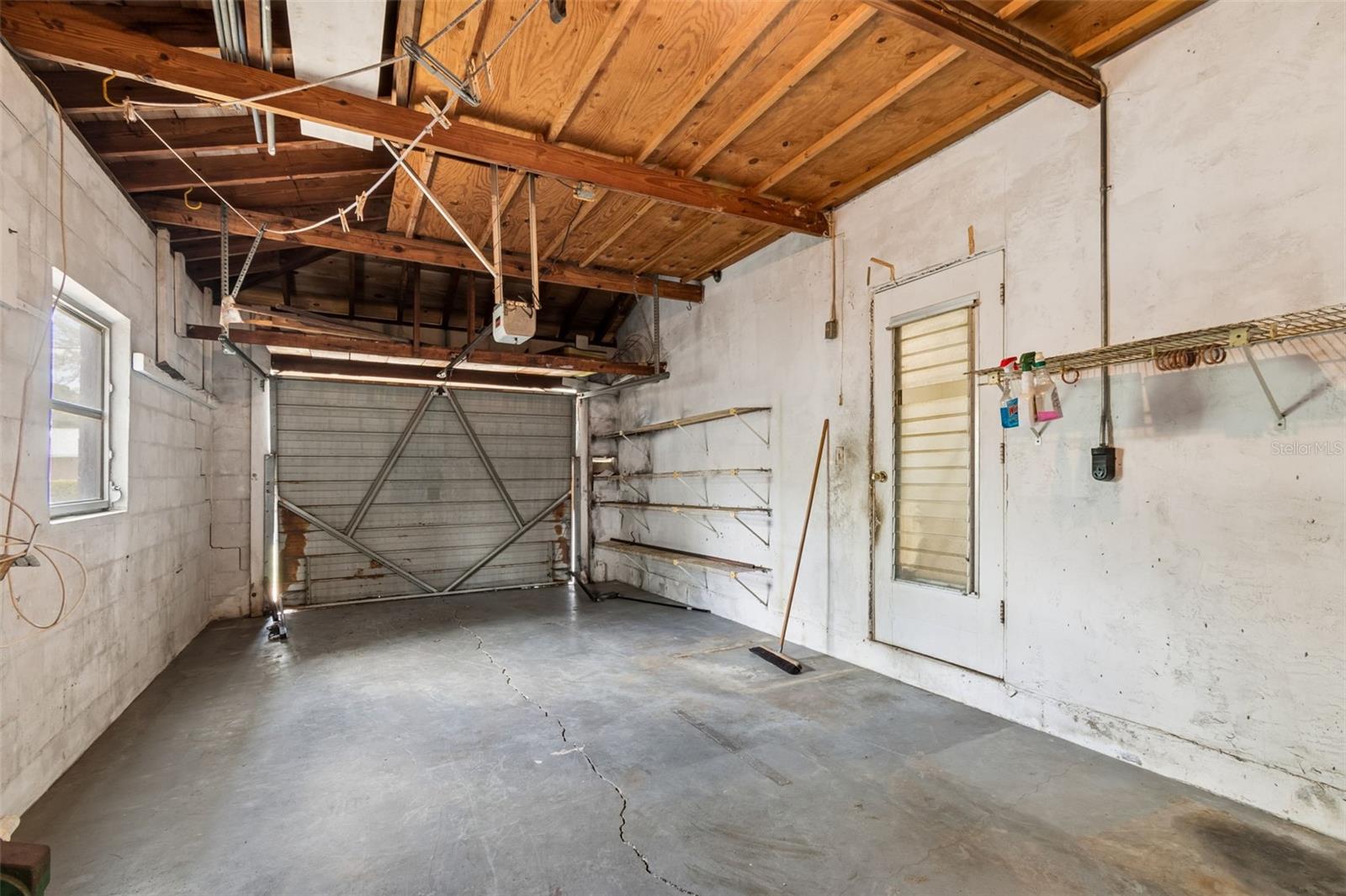 Image 22 of 31 For 5336 33rd Avenue N