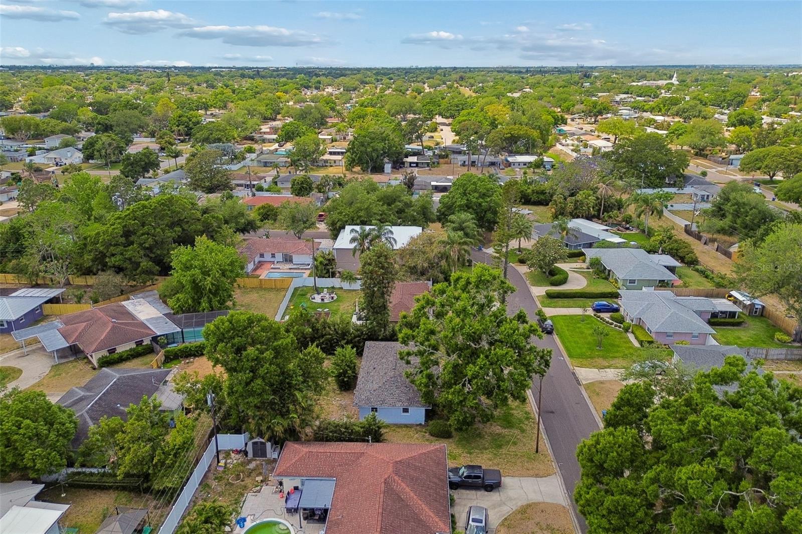 Image 6 of 31 For 5336 33rd Avenue N