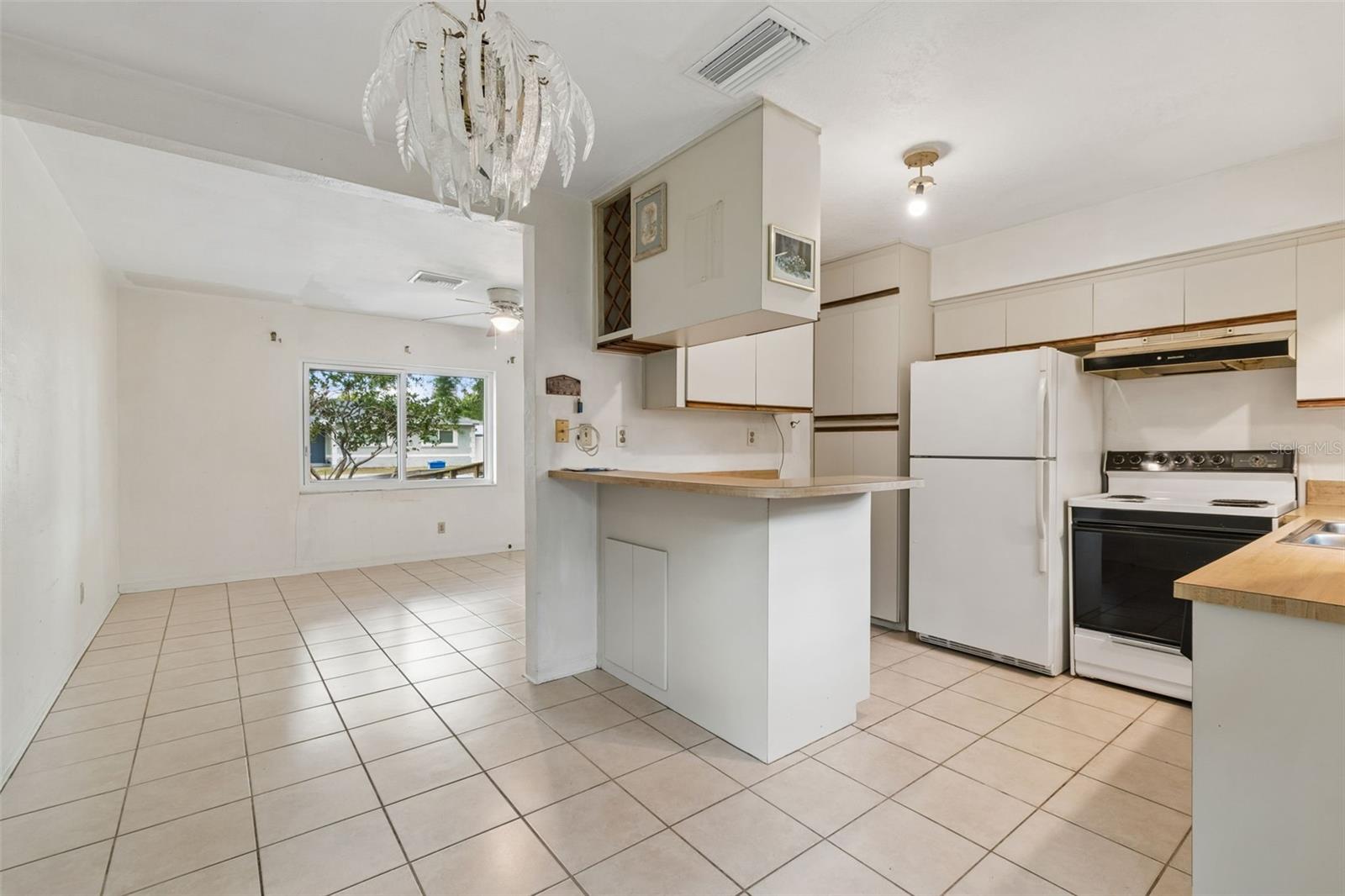 Image 9 of 31 For 5336 33rd Avenue N