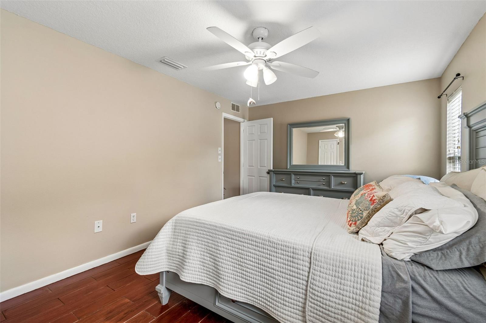 Image 14 of 63 For 9548 123rd Way N