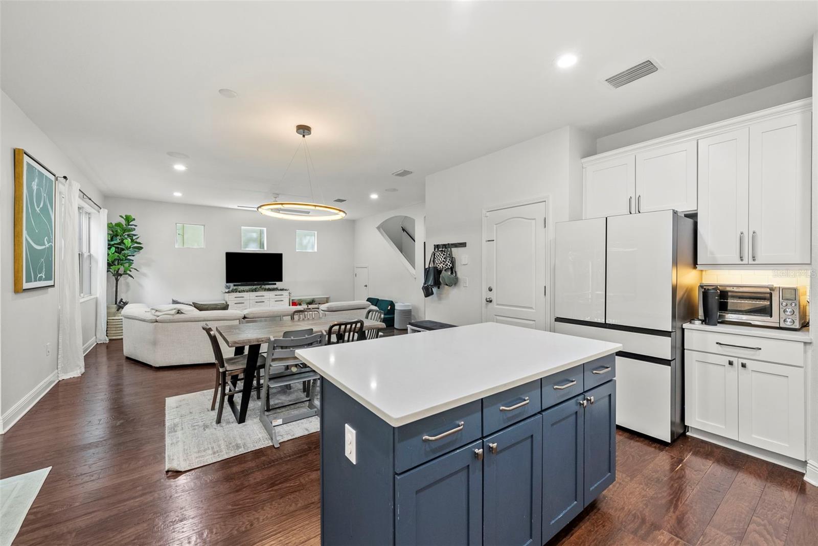 Image 24 of 55 For 3401 Oakellar Avenue