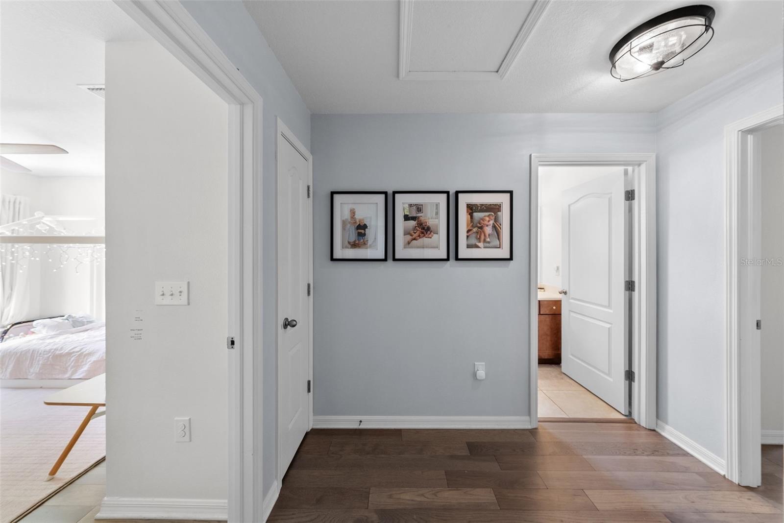 Image 27 of 55 For 3401 Oakellar Avenue