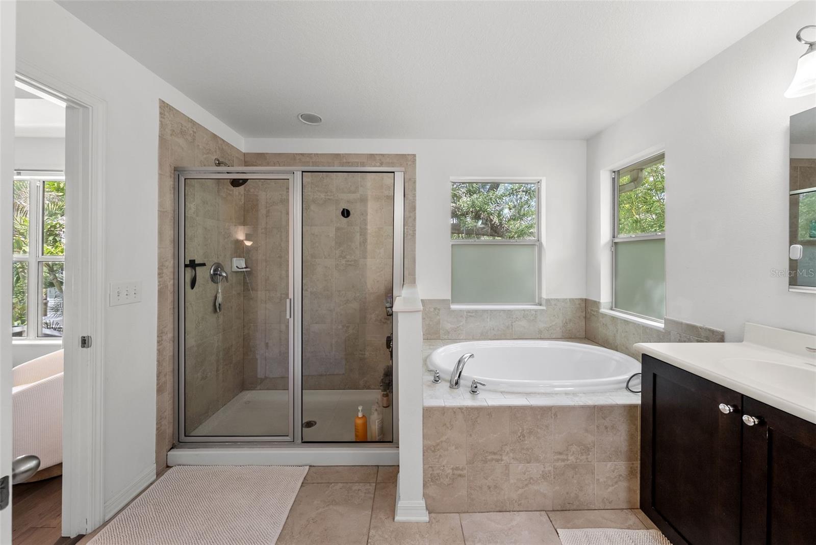 Image 31 of 55 For 3401 Oakellar Avenue