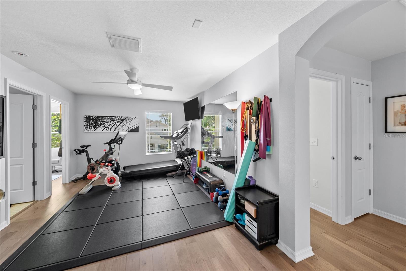 Image 42 of 55 For 3401 Oakellar Avenue