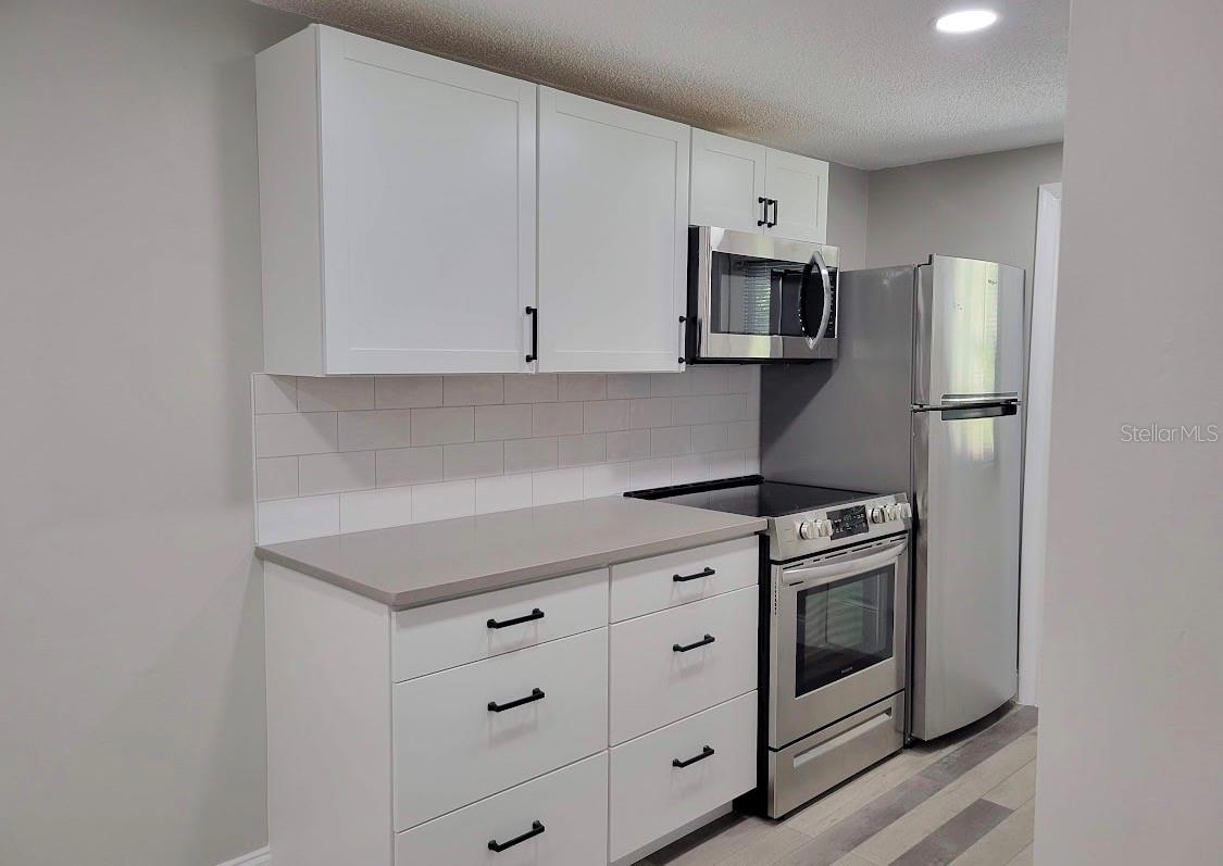 Image 3 of 8 For 13496 Rena Drive