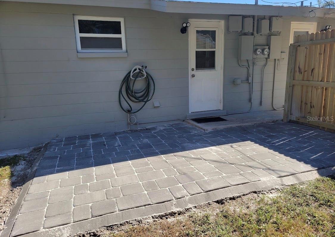 Image 8 of 8 For 13496 Rena Drive