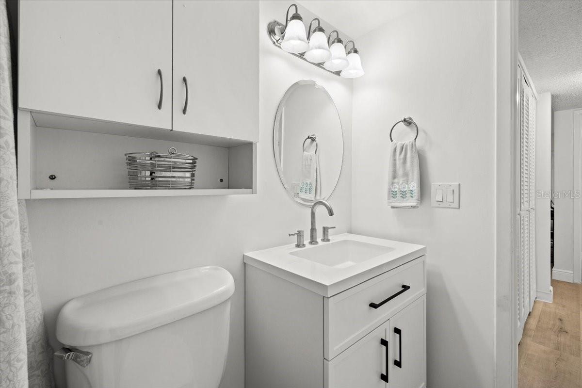 Image 19 of 26 For 2150 Letha Court A