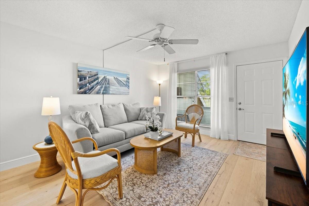 Image 5 of 26 For 2150 Letha Court A