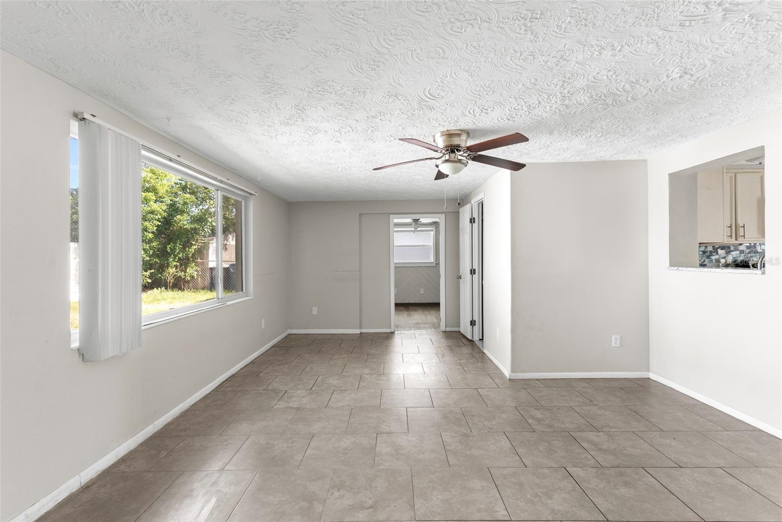 Image 6 of 19 For 2344 Tahitian Drive