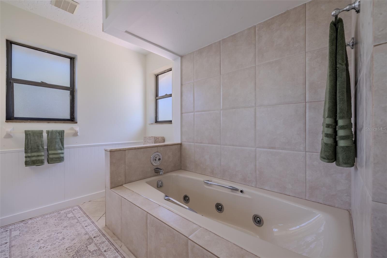 Image 41 of 77 For 503 84th Street Nw