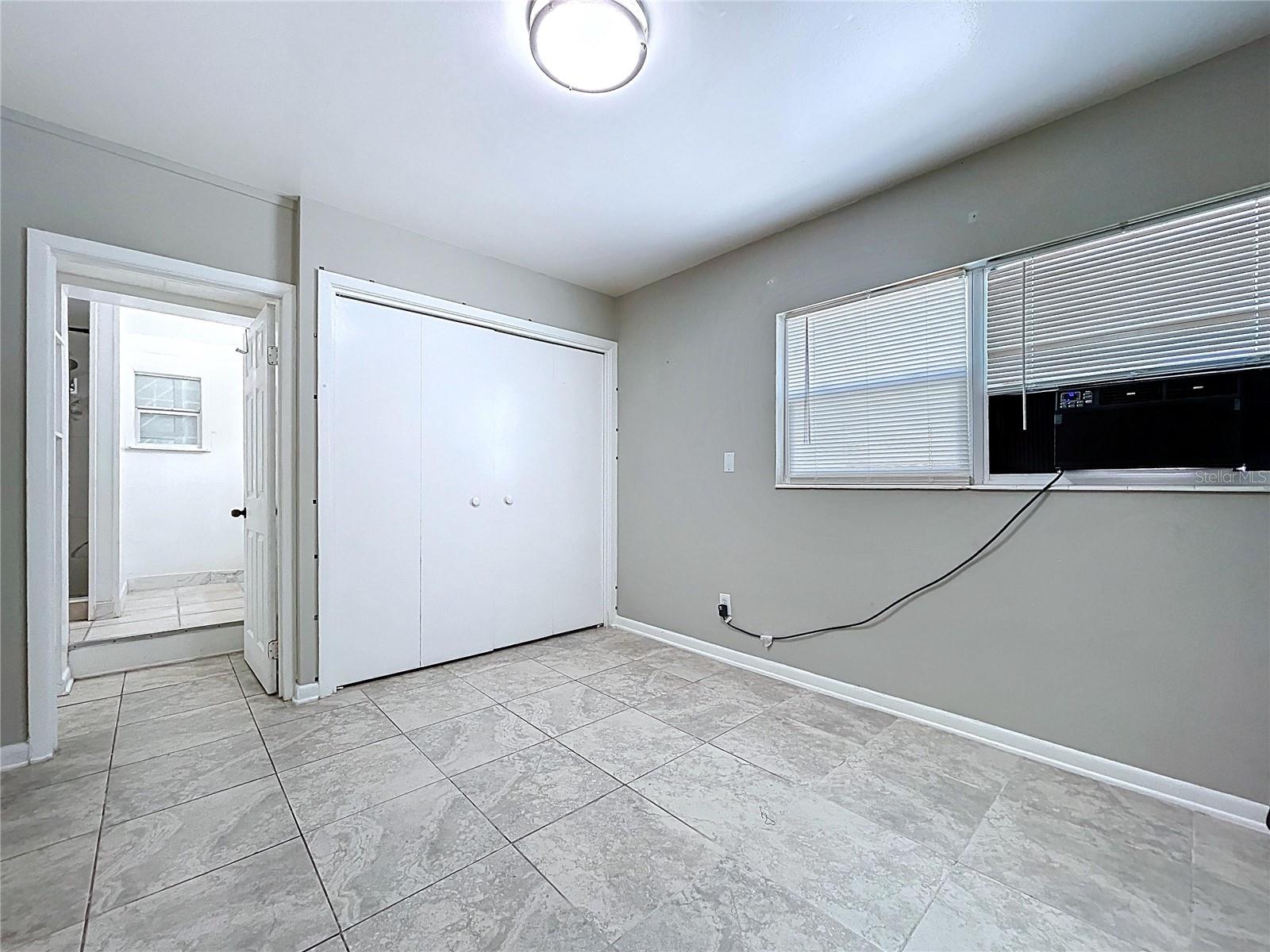 Image 38 of 43 For 6408 Town N Country Boulevard