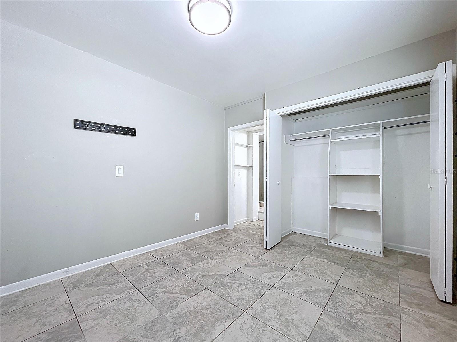 Image 40 of 43 For 6408 Town N Country Boulevard