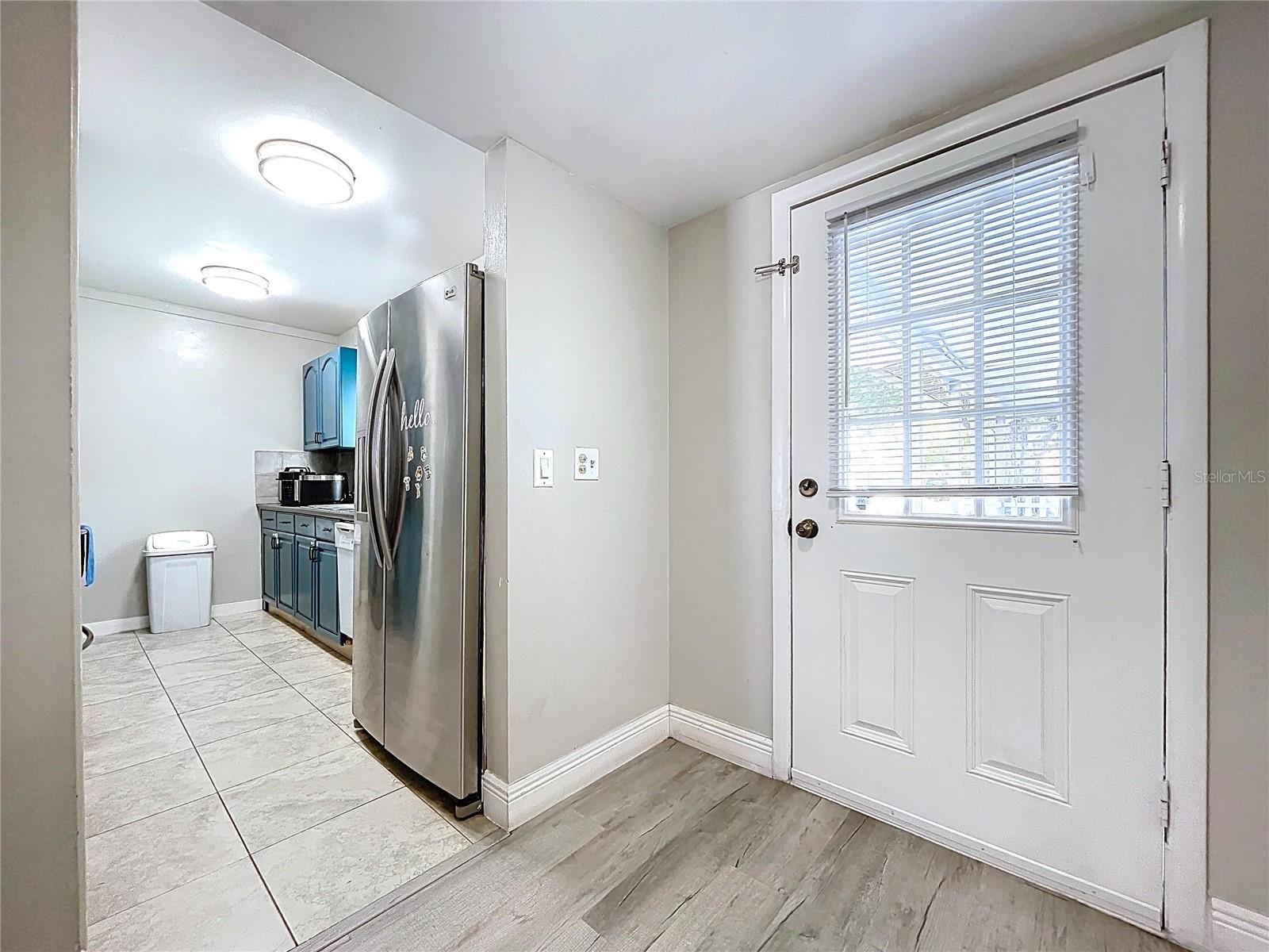 Image 9 of 43 For 6408 Town N Country Boulevard