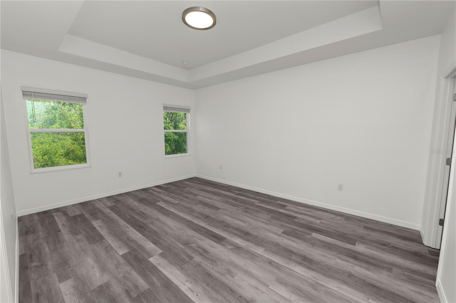 Image 12 of 34 For 34187 Cinder Way