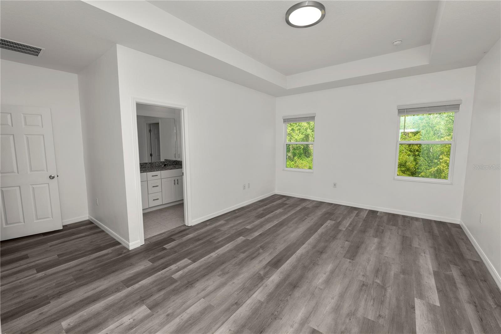 Image 16 of 34 For 34187 Cinder Way