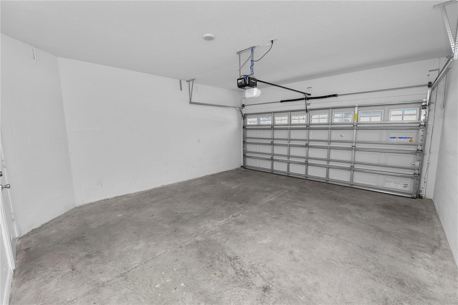 Image 21 of 34 For 34187 Cinder Way