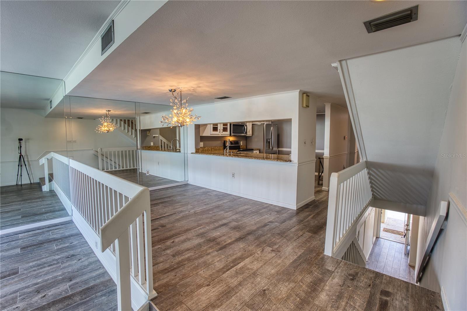 Image 23 of 54 For 131 1st Street E 102