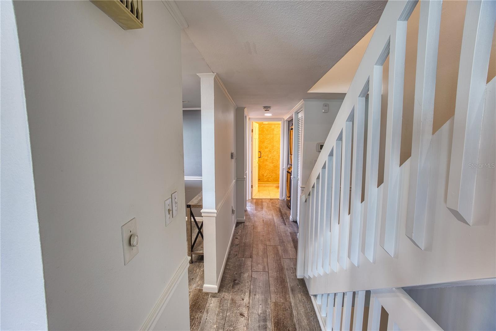 Image 25 of 54 For 131 1st Street E 102