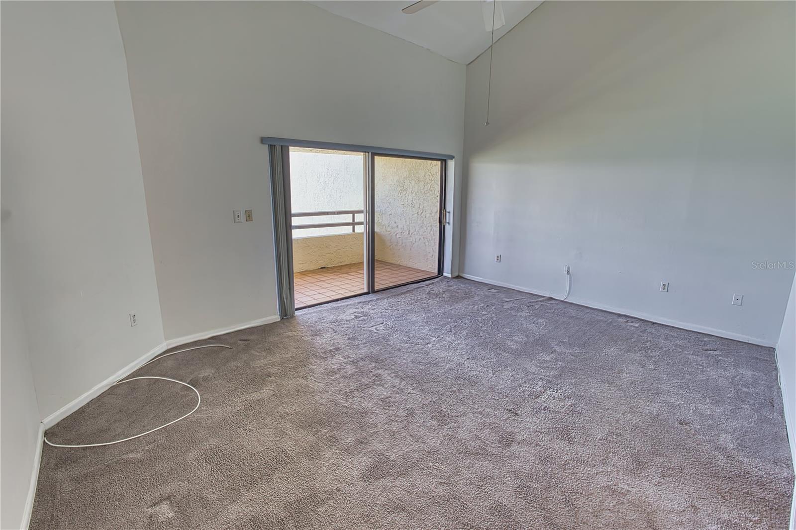 Image 35 of 54 For 131 1st Street E 102