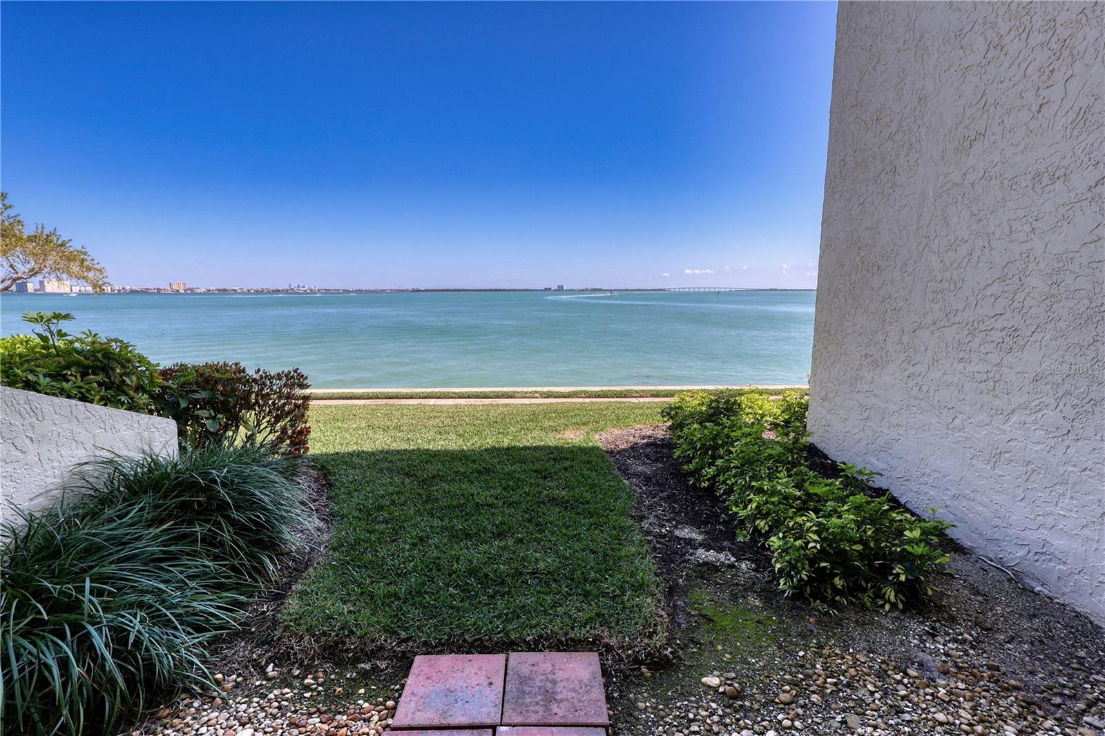 Image 9 of 54 For 131 1st Street E 102