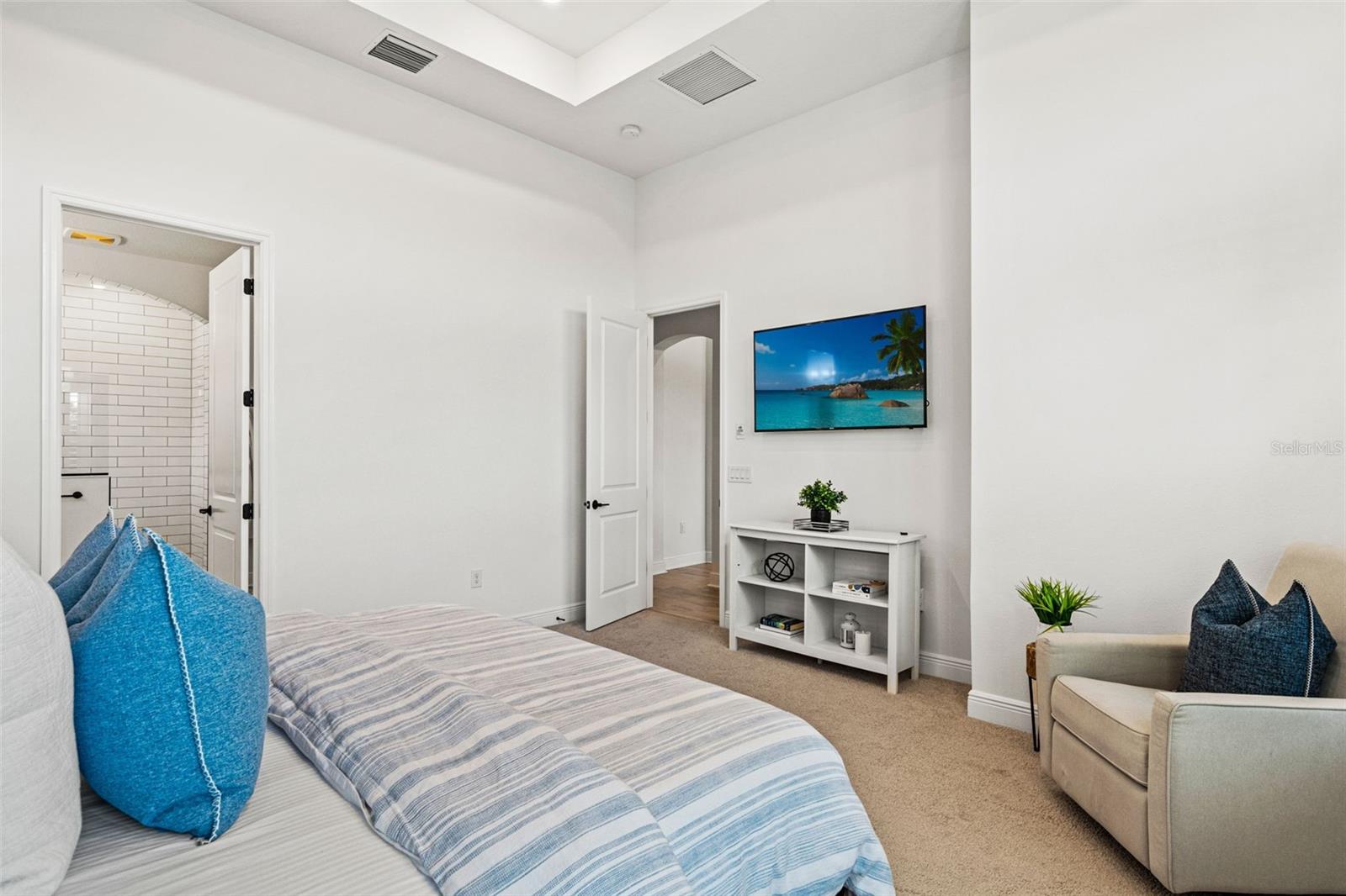 Image 32 of 65 For 16396 Frehley Run