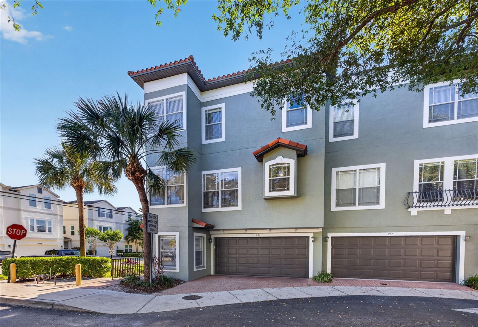 Image 2 of 33 For 204 Rock Garden Place 1