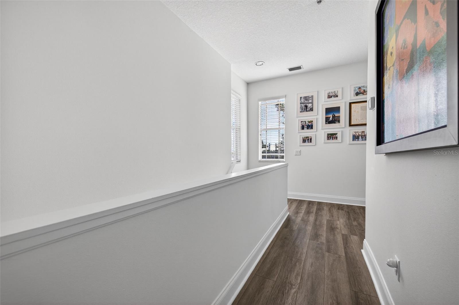 Image 22 of 33 For 204 Rock Garden Place 1