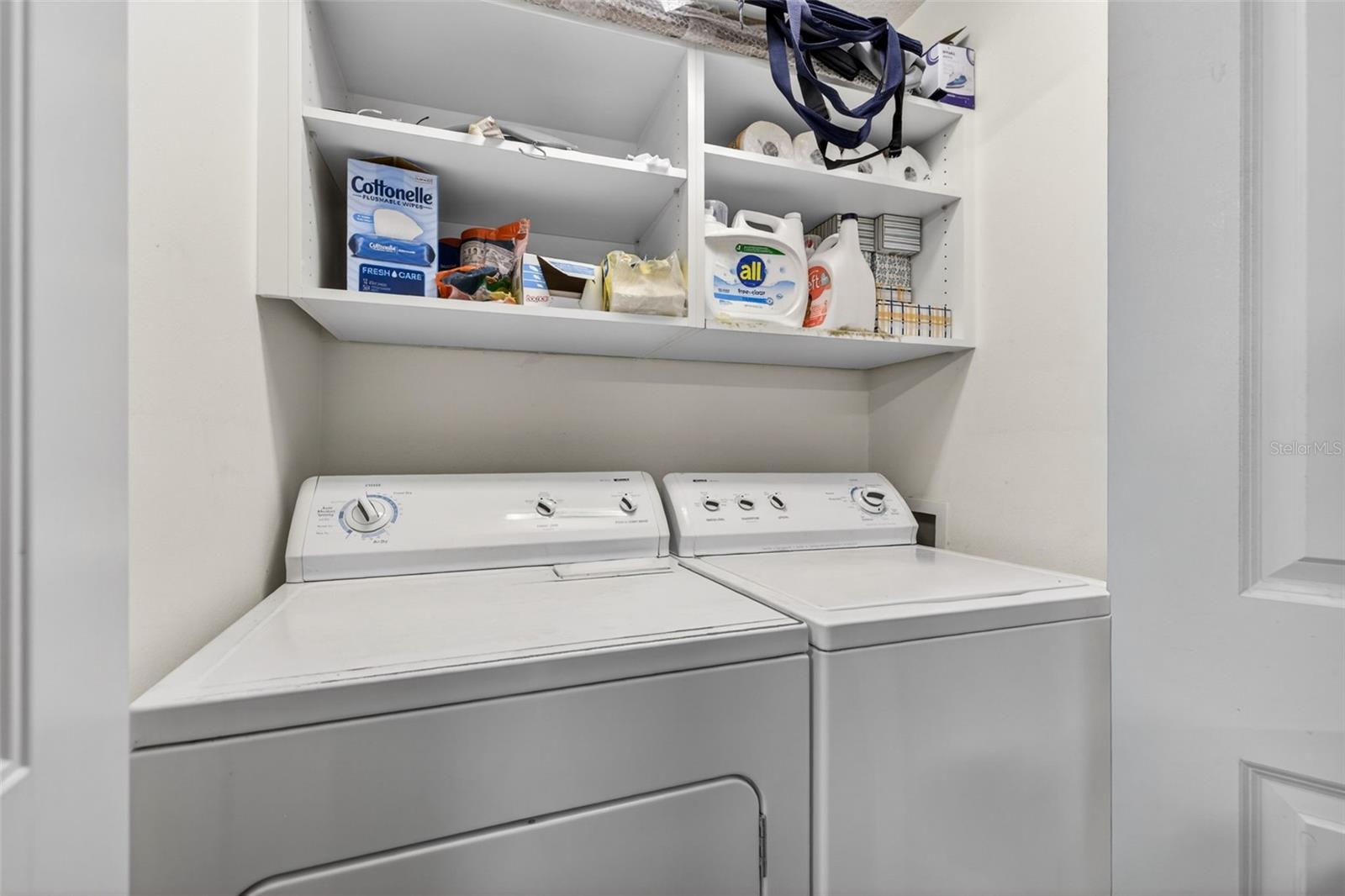 Image 30 of 33 For 204 Rock Garden Place 1