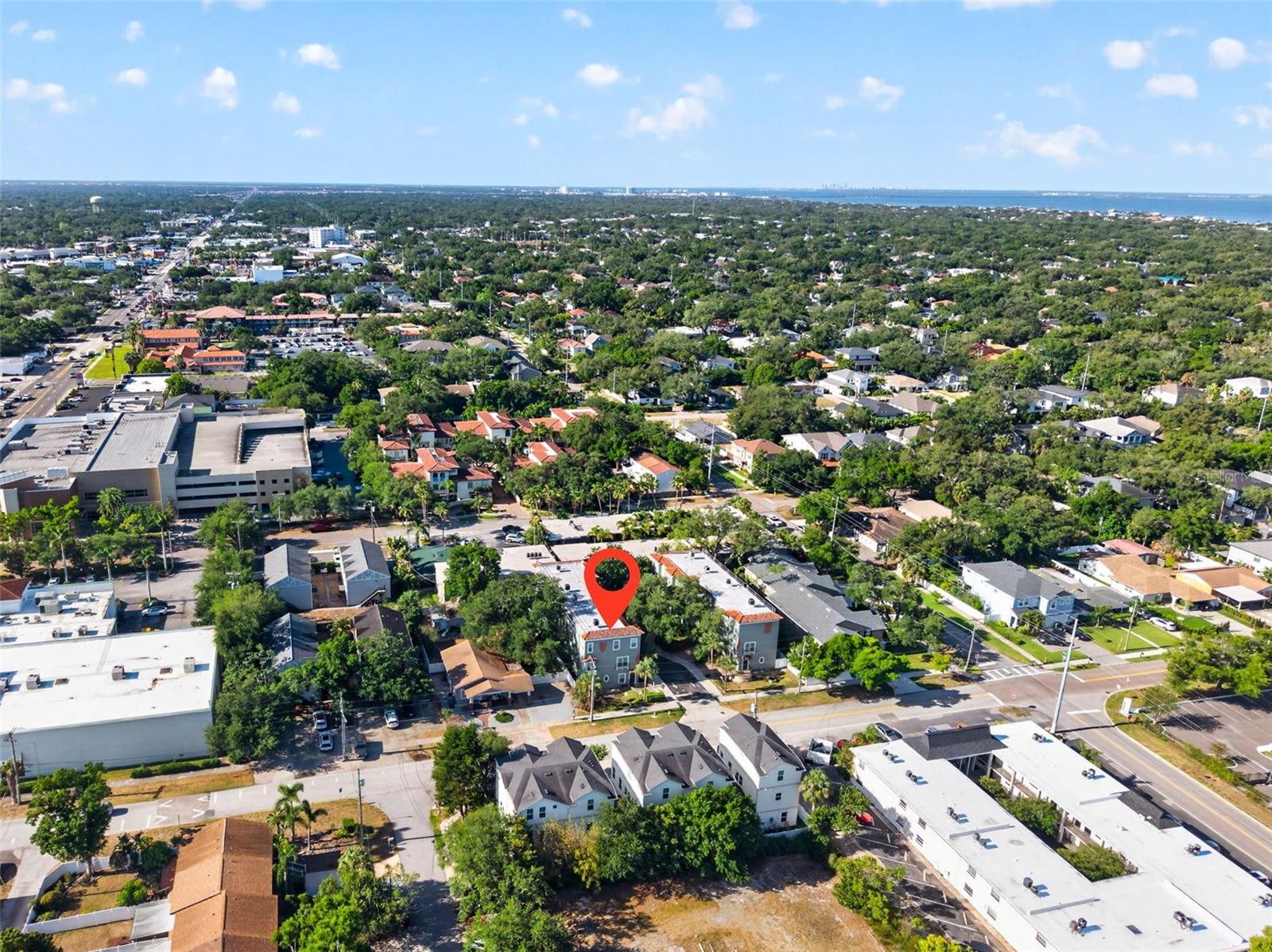 Image 32 of 33 For 204 Rock Garden Place 1