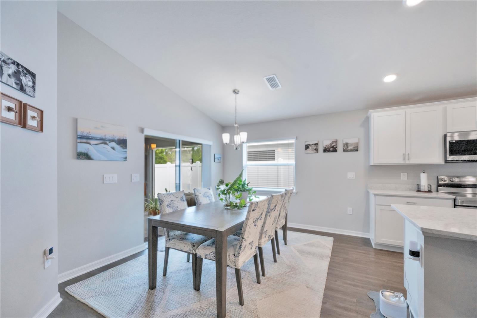 Image 10 of 42 For 2096 Golden Beak Drive