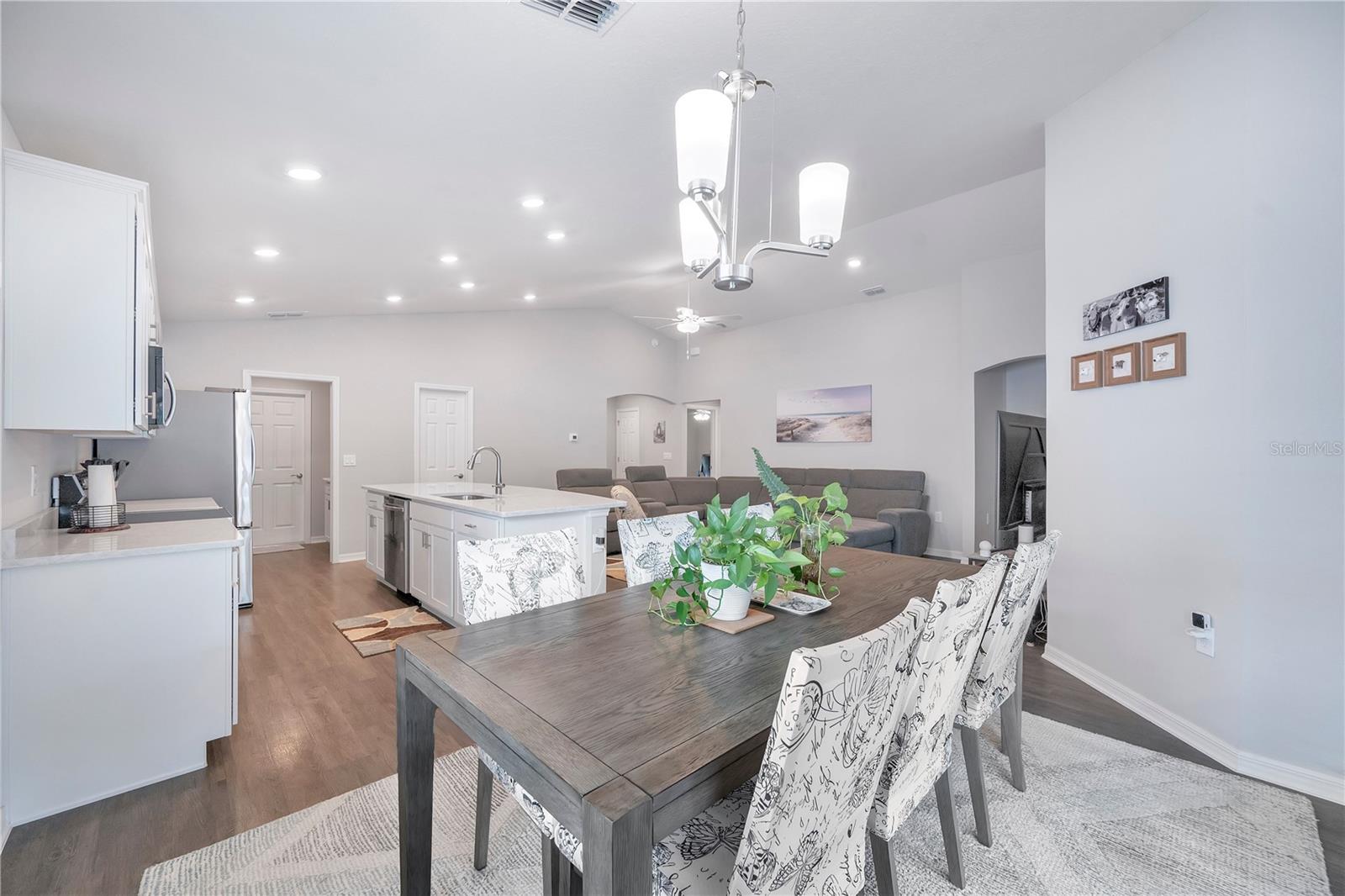 Image 11 of 42 For 2096 Golden Beak Drive