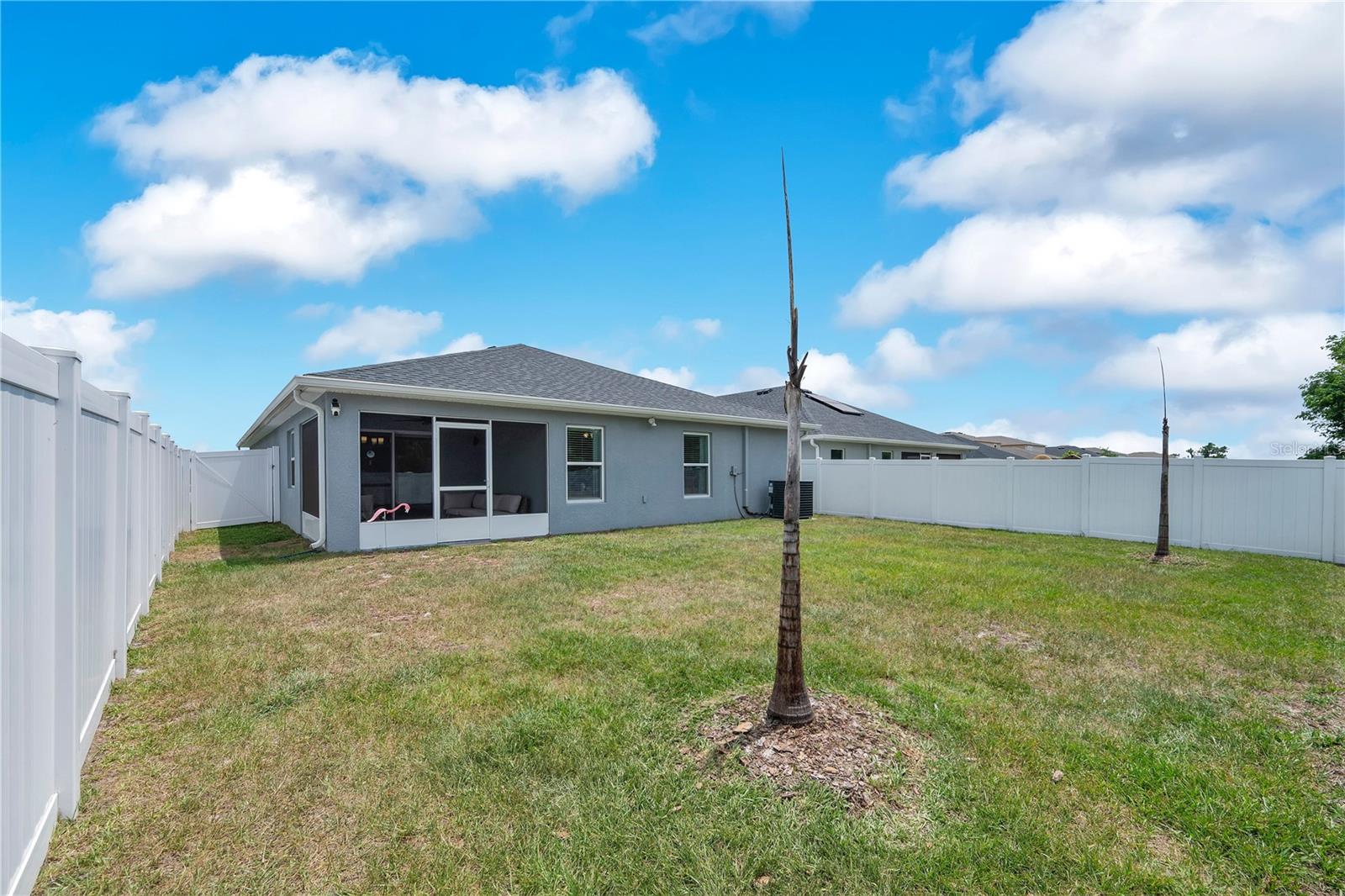 Image 30 of 42 For 2096 Golden Beak Drive