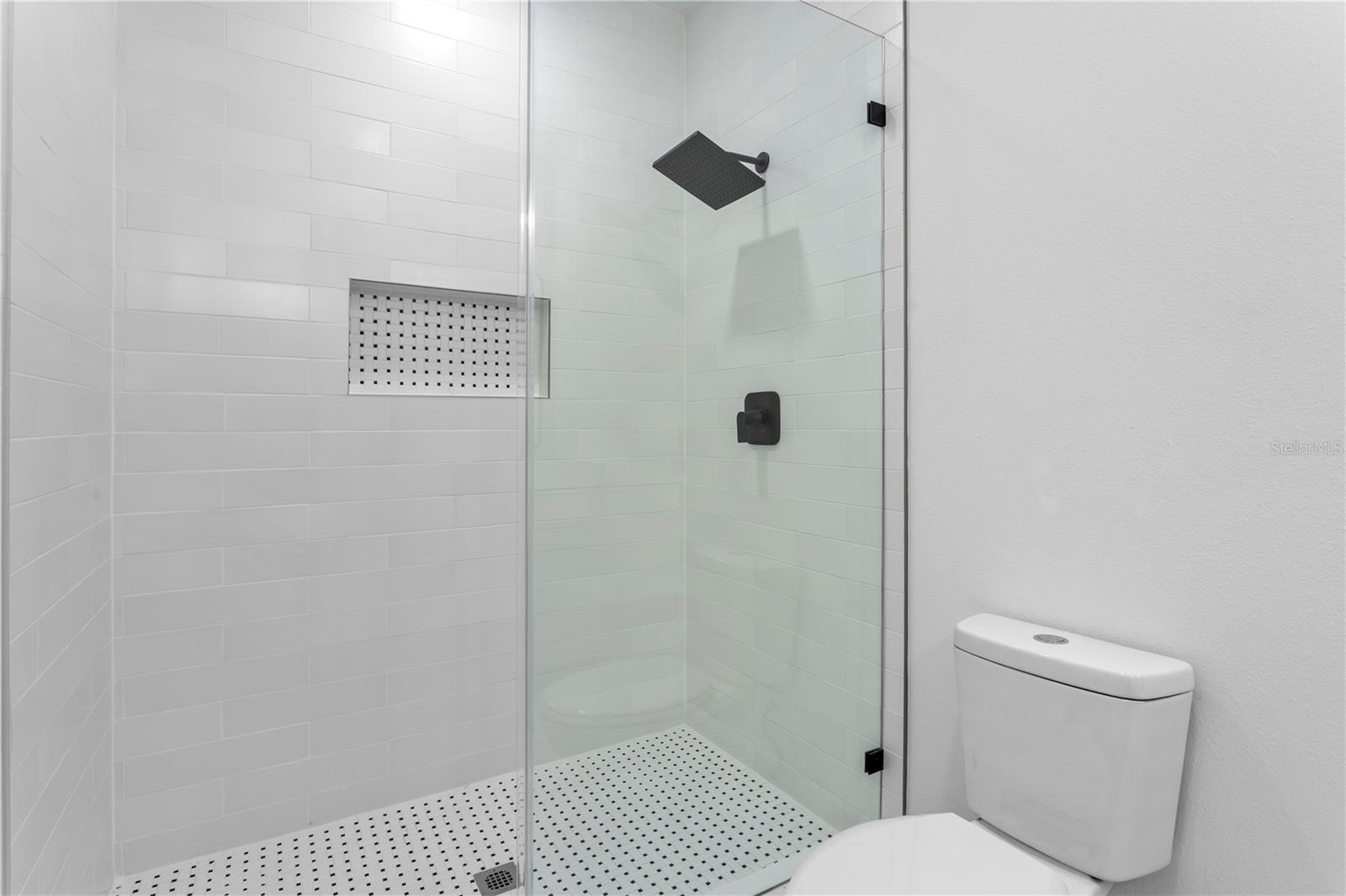 Image 35 of 48 For 6830 De Soto Street