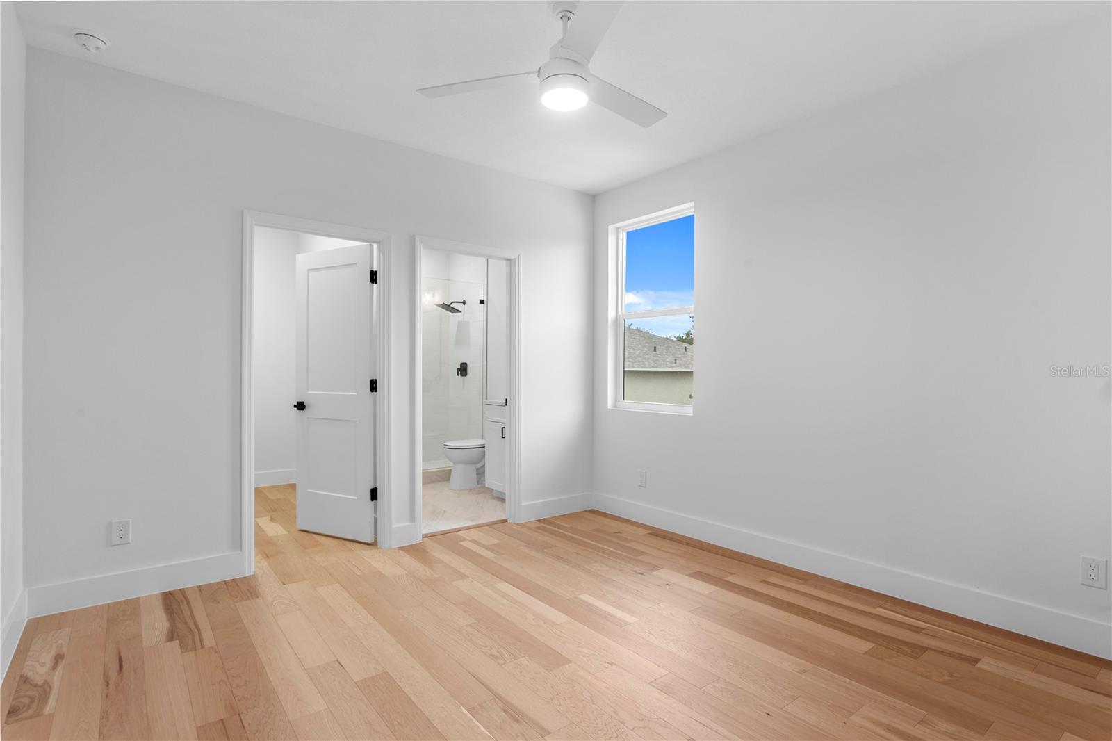 Image 40 of 48 For 6830 De Soto Street