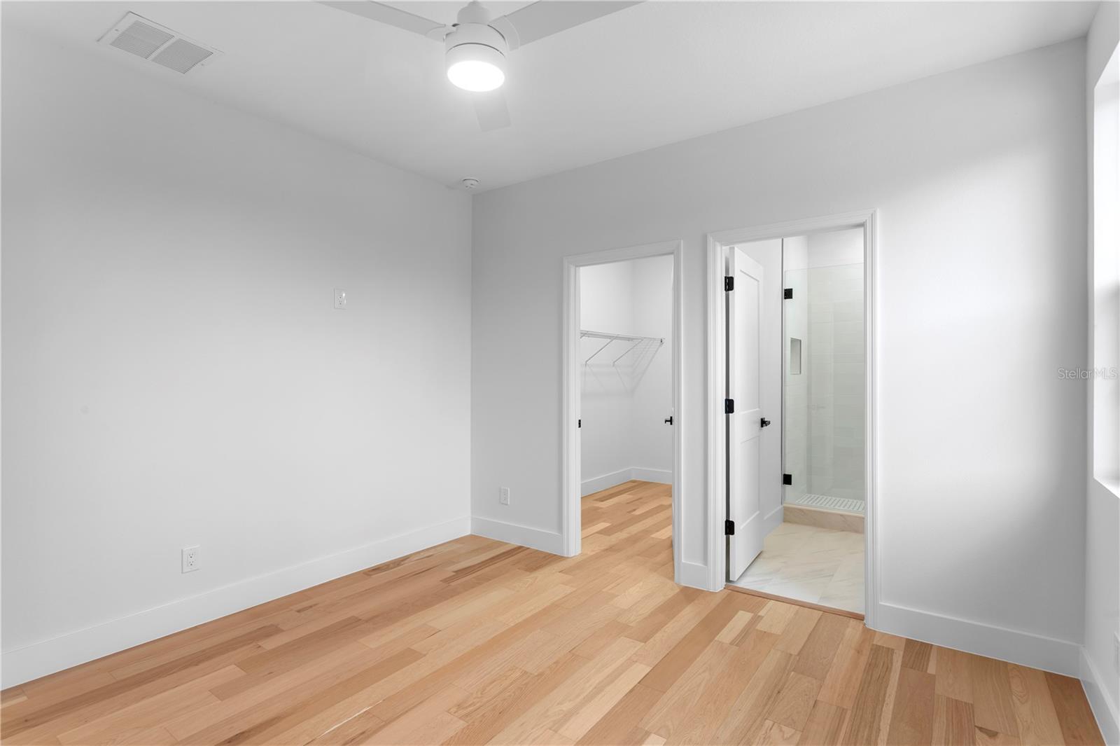 Image 41 of 48 For 6830 De Soto Street
