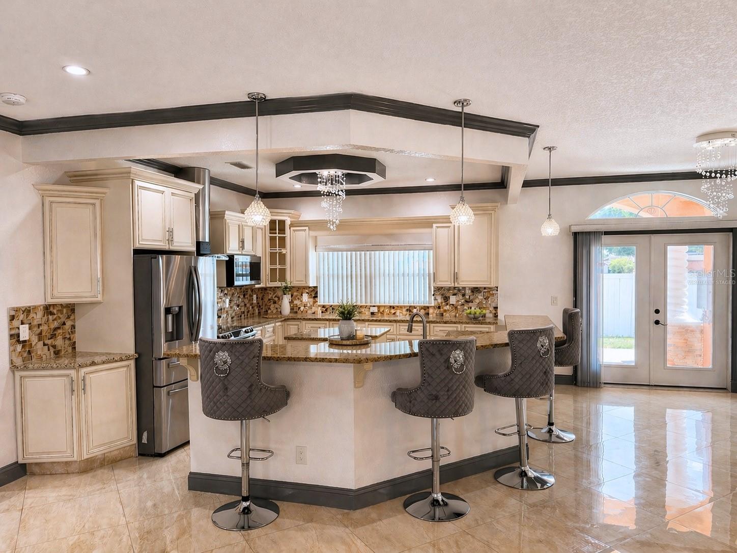 Image 12 of 34 For 5550 64th Avenue N