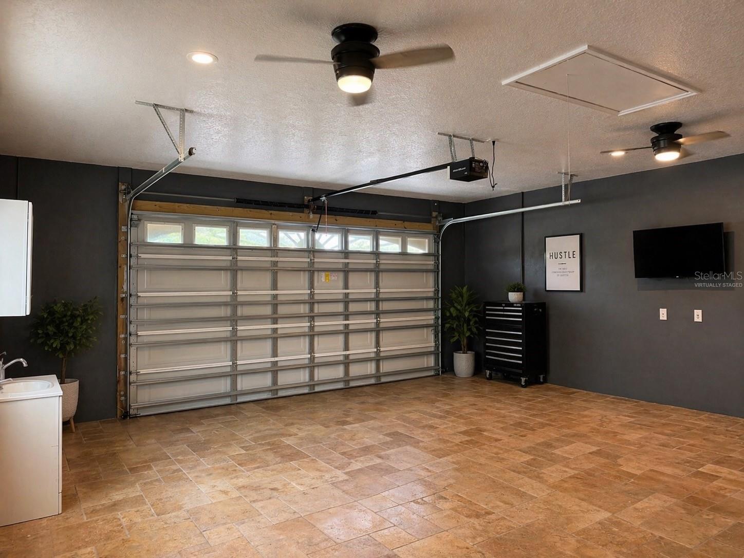 Image 27 of 34 For 5550 64th Avenue N